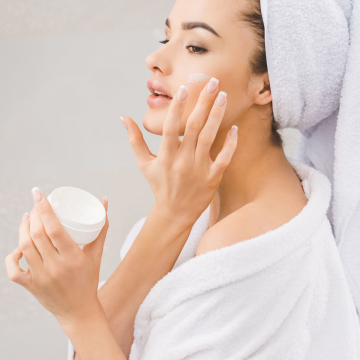 Натуральные кремы для лица: преимущества и особенности выбора Натуральные кремы для лица: преимущества и особенности выбора