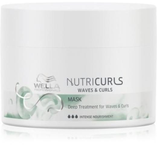 
                Wella Professionals Nutricurls Waves & Curls Разглаживающая маска для волнистых и кудрявых волос, 150 ml