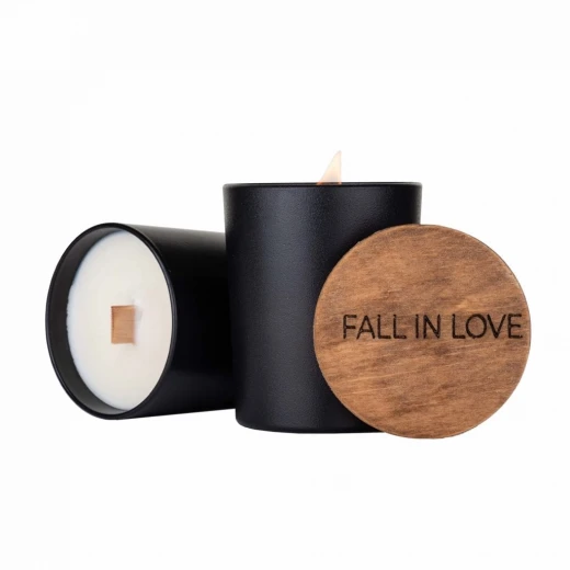 
                VOTRE Fall in love Каминная свеча , 260 г